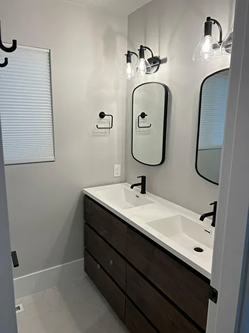 Tile + fixtures in Oakland
